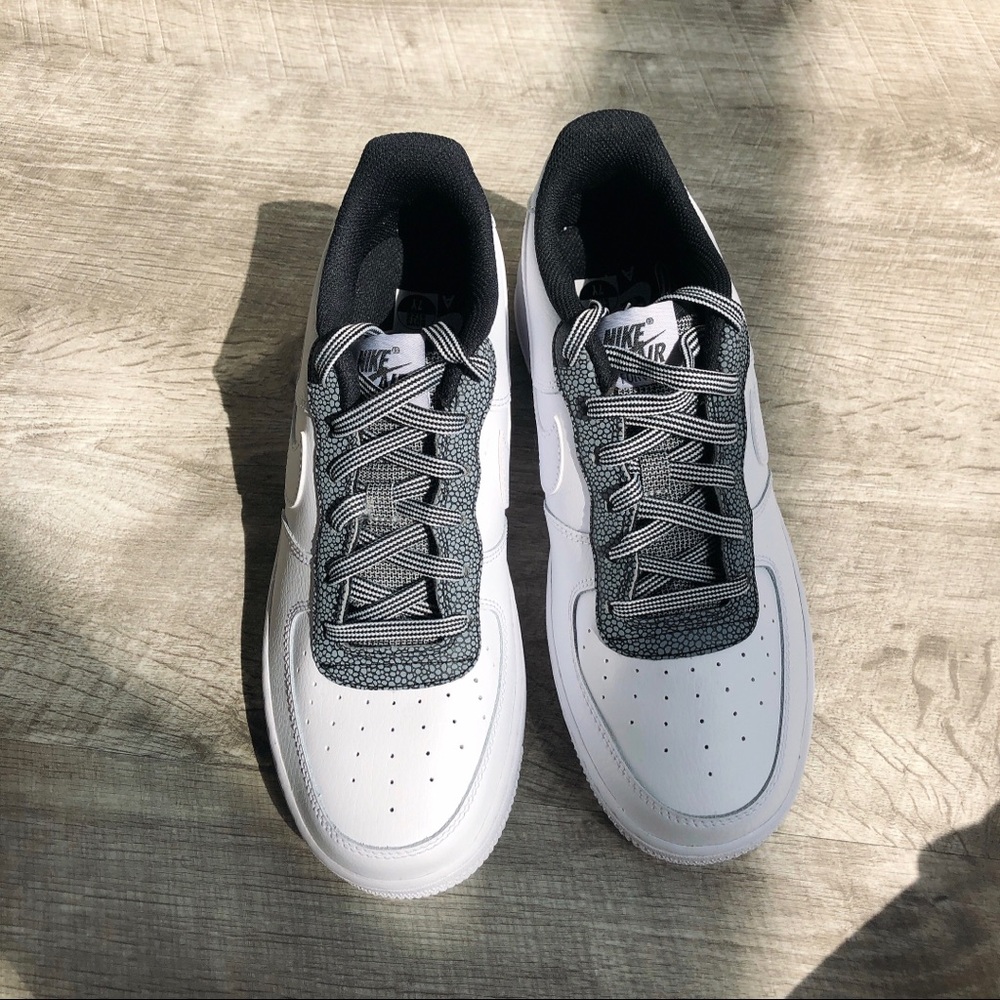 Air force 1 - Picture 3 of 8